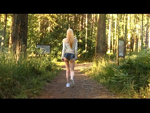 ❤️ Piękna kobieta porusza się powoli, nie naga wideo Russian porn at porn pl.nicepornphotos.ru ️❤